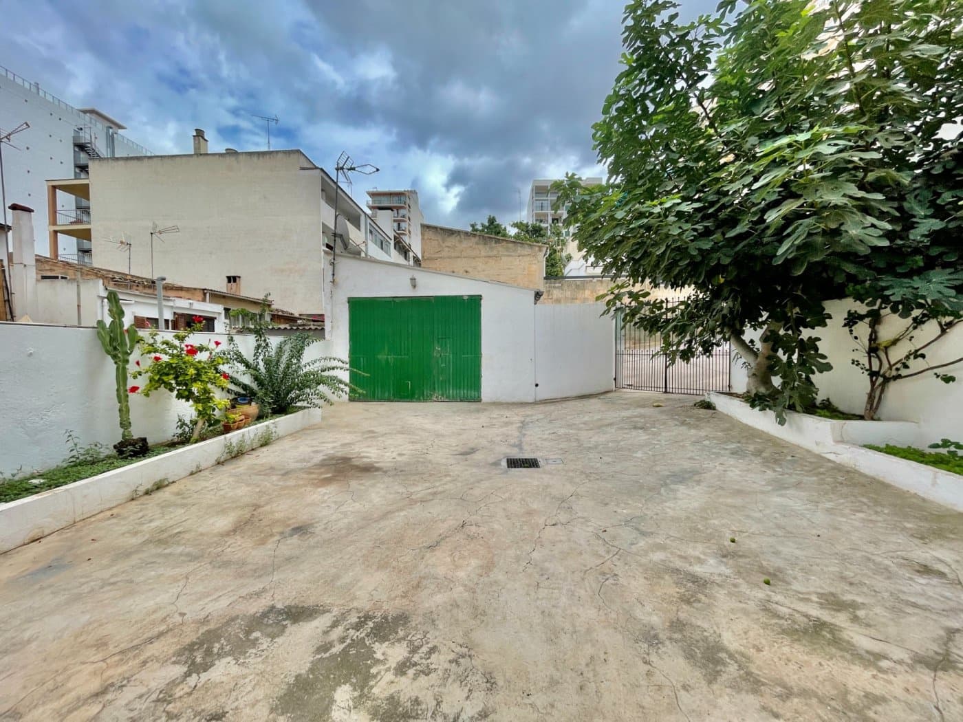 3 bedroom Villa for rent in L'Arenal / S'Arenal with garage - € 1,500 (Ref: 10187113)