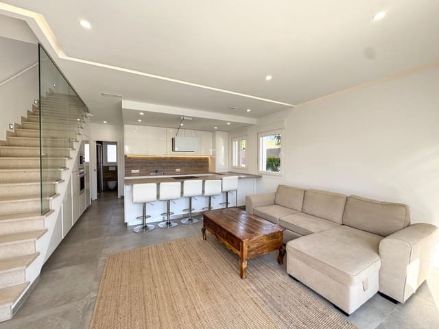 3 bedroom Semi-detached Villa for rent in Cala Pi, Llucmajor with pool garage - € 2,500 (Ref: 6769085)