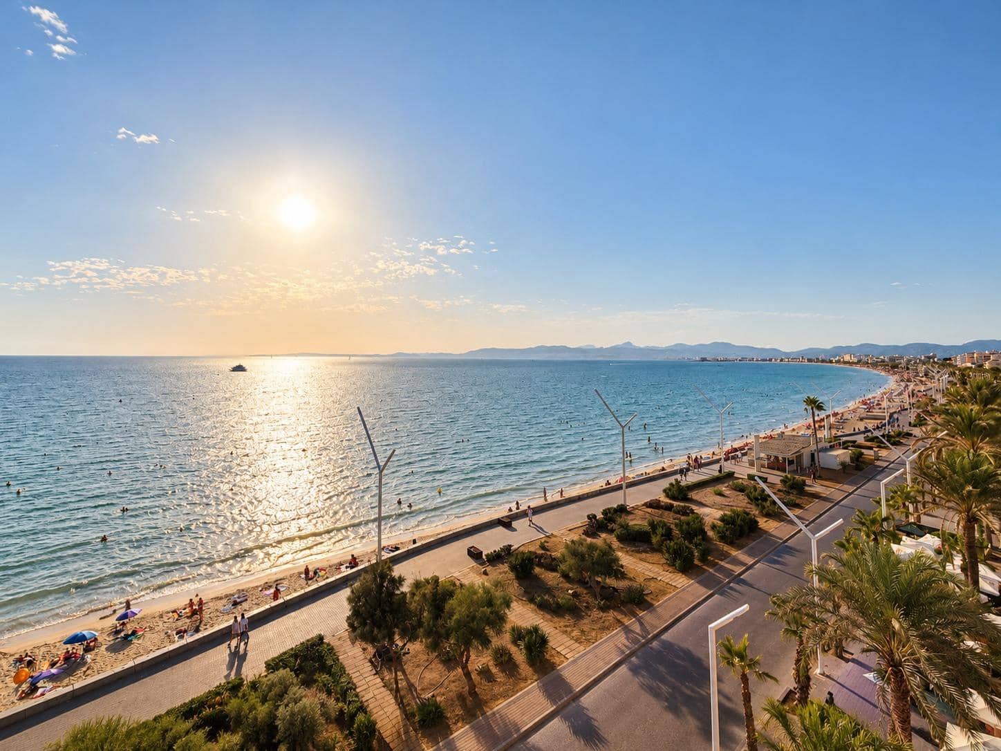 Ático de 4 habitaciones en Palma de Mallorca en alquiler - 2.300 € (Ref: 7061463)