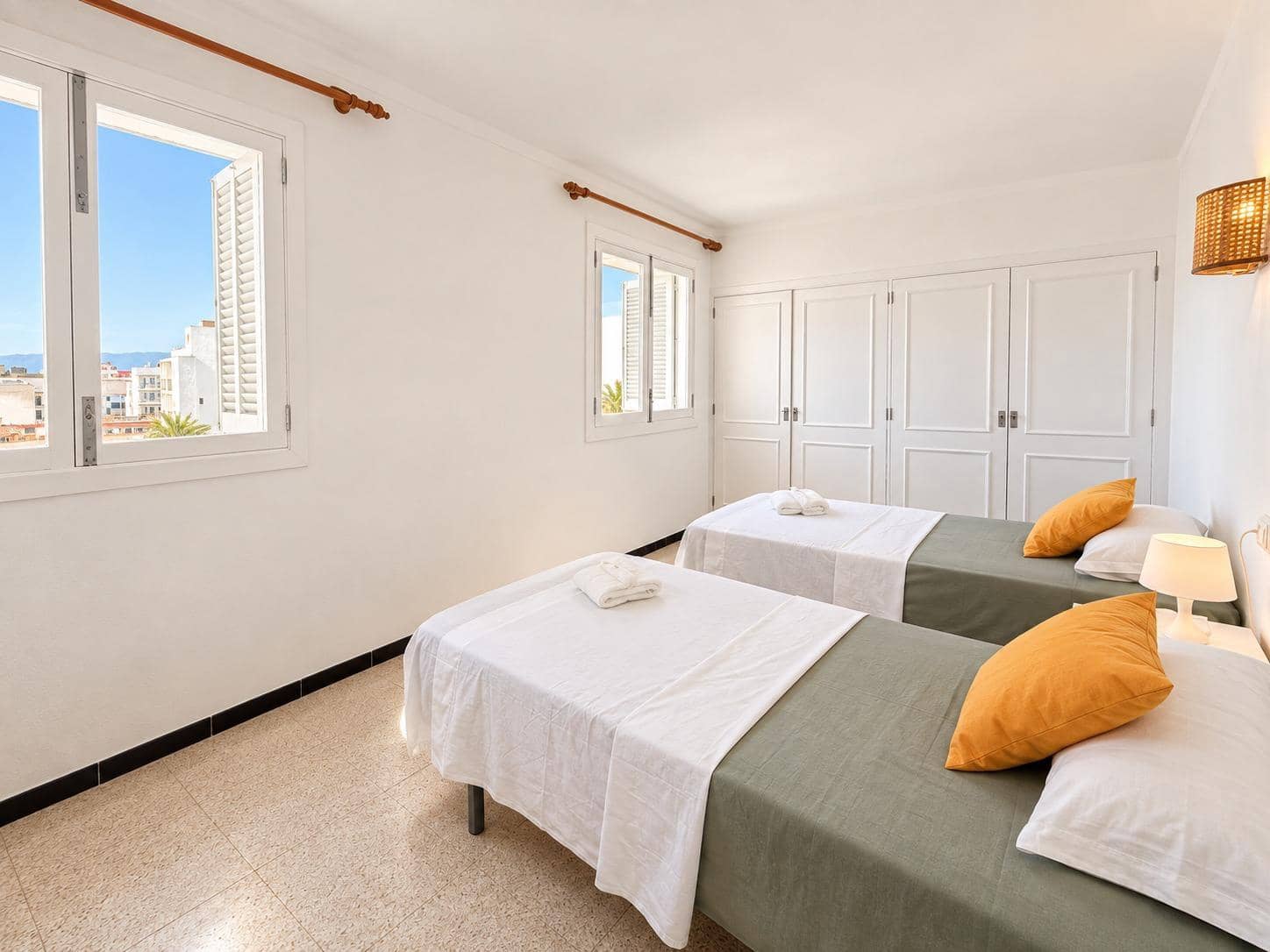 Ático de 4 habitaciones en Palma de Mallorca en alquiler - 2.300 € (Ref: 7061463)