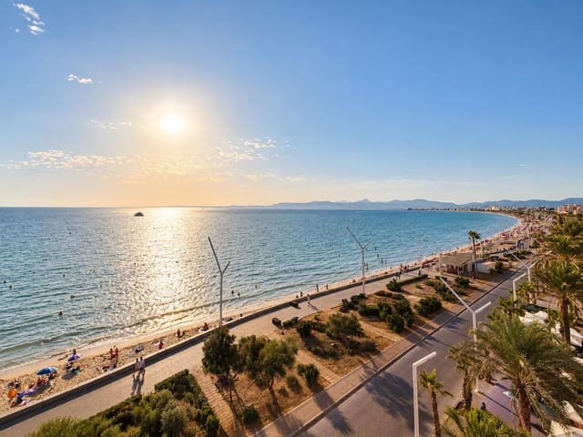 Ático de 4 habitaciones en Palma de Mallorca en alquiler - 2.300 € (Ref: 7061463)