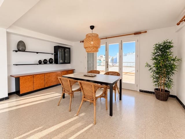 Ático de 4 habitaciones en Palma de Mallorca en alquiler - 2.300 € (Ref: 7061463)