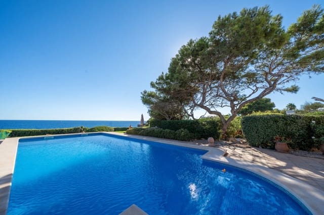 3 soverom Villa til salgs i Cala Pi, Llucmajor med svømmebasseng garasje - € 4 100 000 (Ref: 7303380)