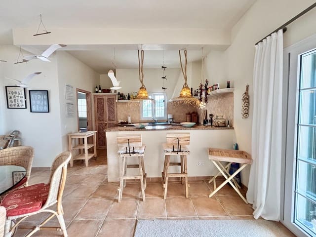 3 chambre Villa/Maison à vendre à Cala Pi, Llucmajor avec piscine garage - 4 100 000 € (Ref: 7303380)