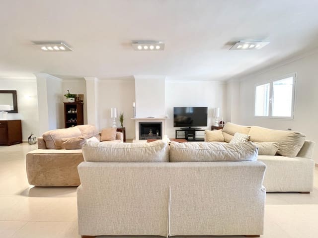 Chalet de 4 habitaciones en Cala Pi, Llucmajor en venta con garaje - 1.350.000 € (Ref: 7506977)