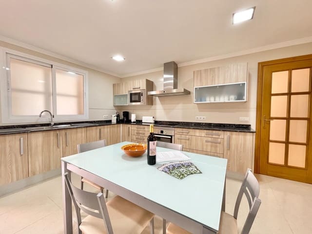 Chalet de 4 habitaciones en Cala Pi, Llucmajor en venta con garaje - 1.350.000 € (Ref: 7506977)