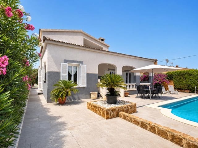 4 slaapkamer Villa te koop in Cala Pi, Llucmajor met zwembad garage - € 840.000 (Ref: 7512812)