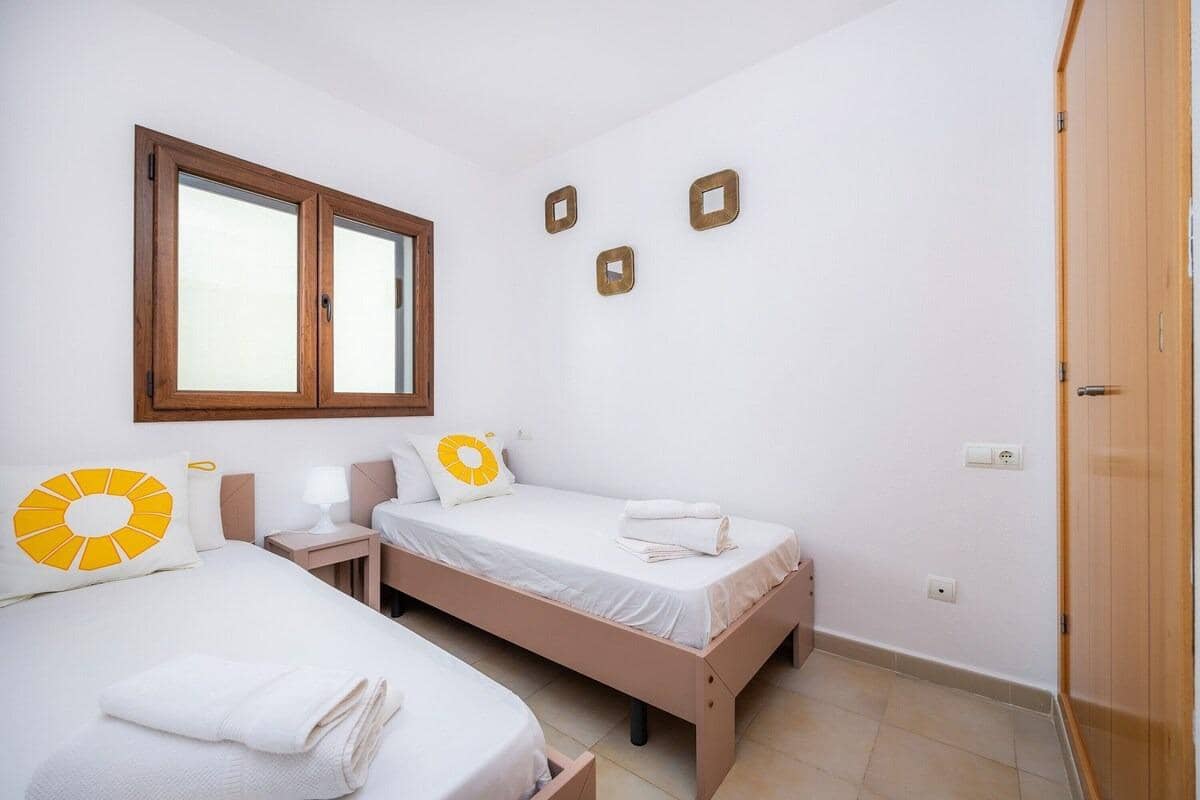 5 sypialnia Willa na sprzedaż w Cala d'Or z basenem garażem - 699 000 € (Ref: 7570148)