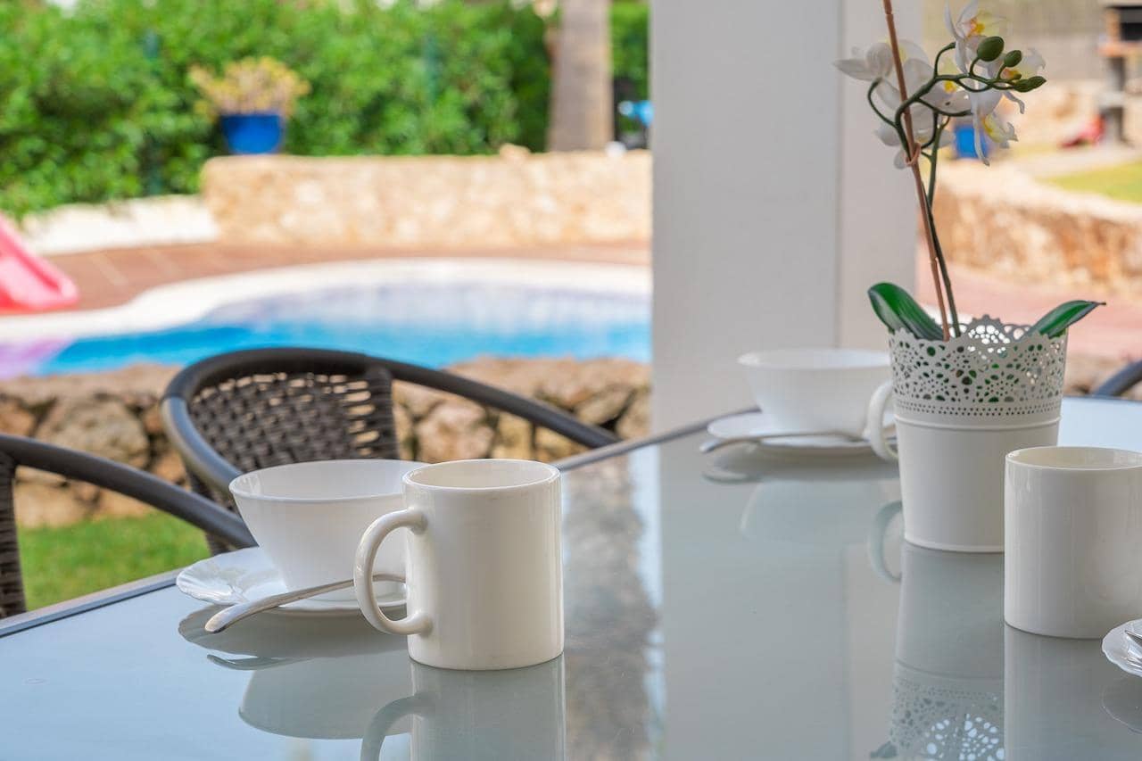 5 sypialnia Willa na sprzedaż w Cala d'Or z basenem garażem - 699 000 € (Ref: 7570148)