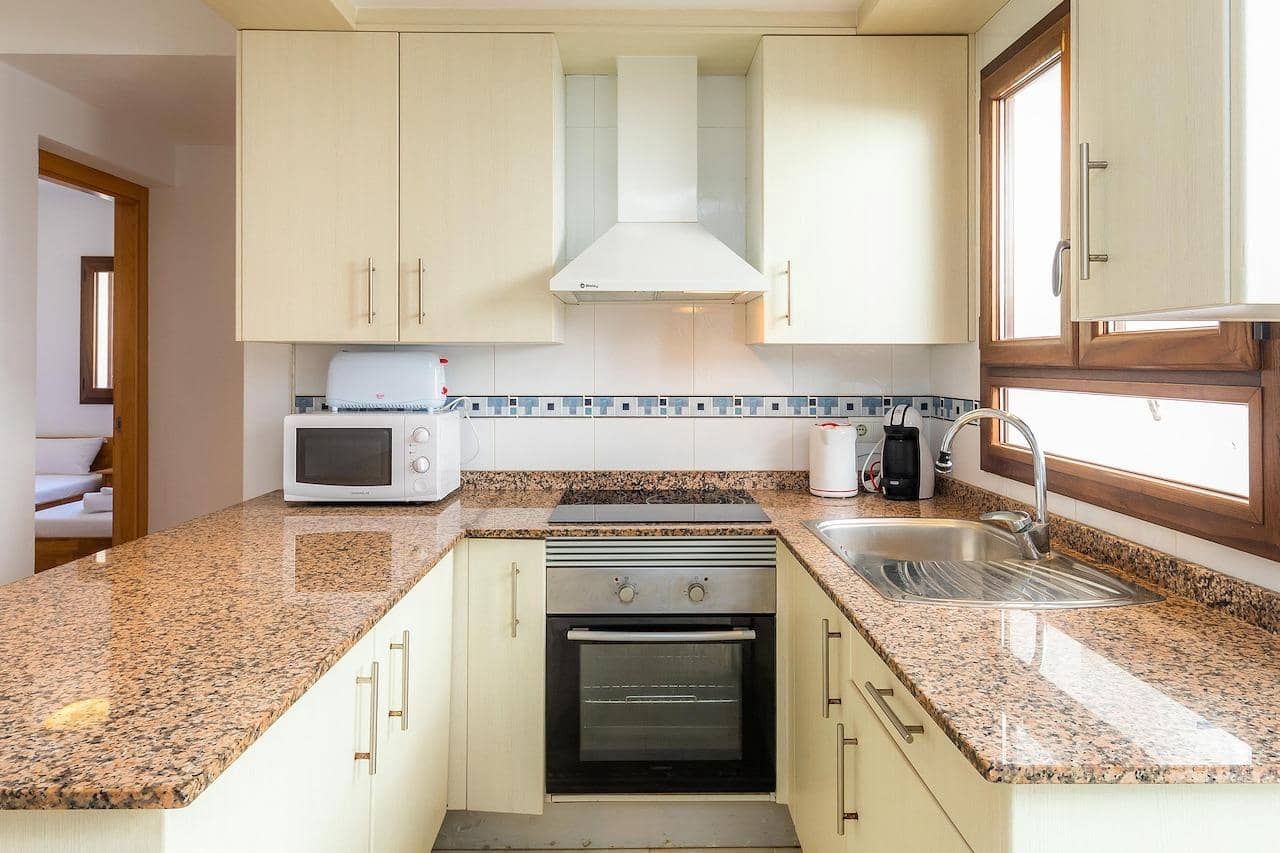 5 sypialnia Willa na sprzedaż w Cala d'Or z basenem garażem - 699 000 € (Ref: 7570148)