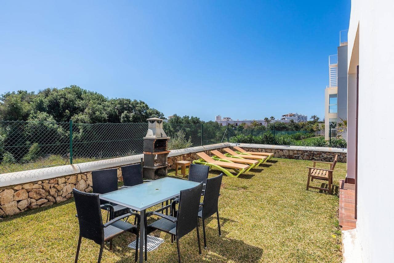 5 sypialnia Willa na sprzedaż w Cala d'Or z basenem garażem - 699 000 € (Ref: 7570148)