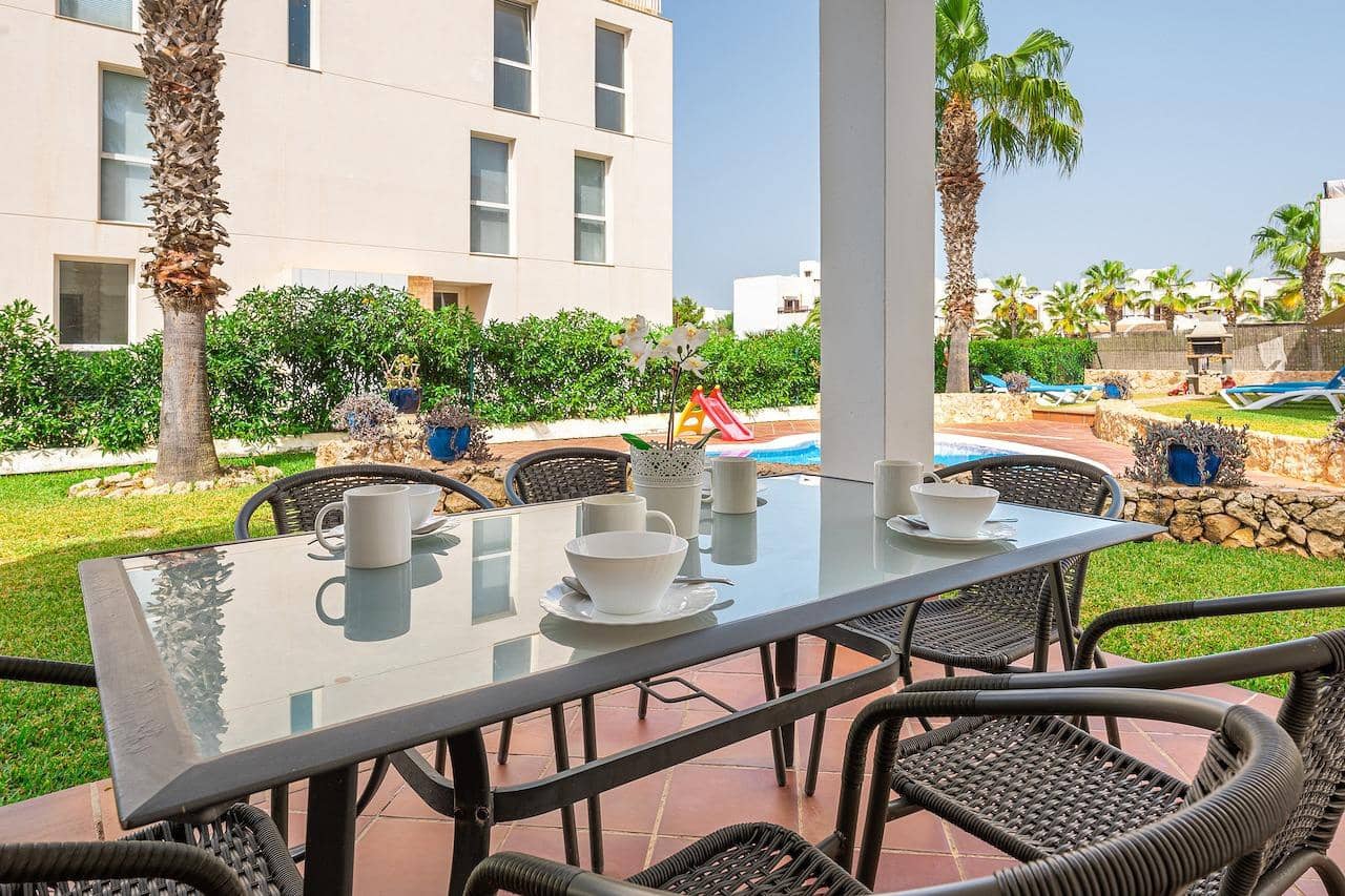 5 sypialnia Willa na sprzedaż w Cala d'Or z basenem garażem - 699 000 € (Ref: 7570148)