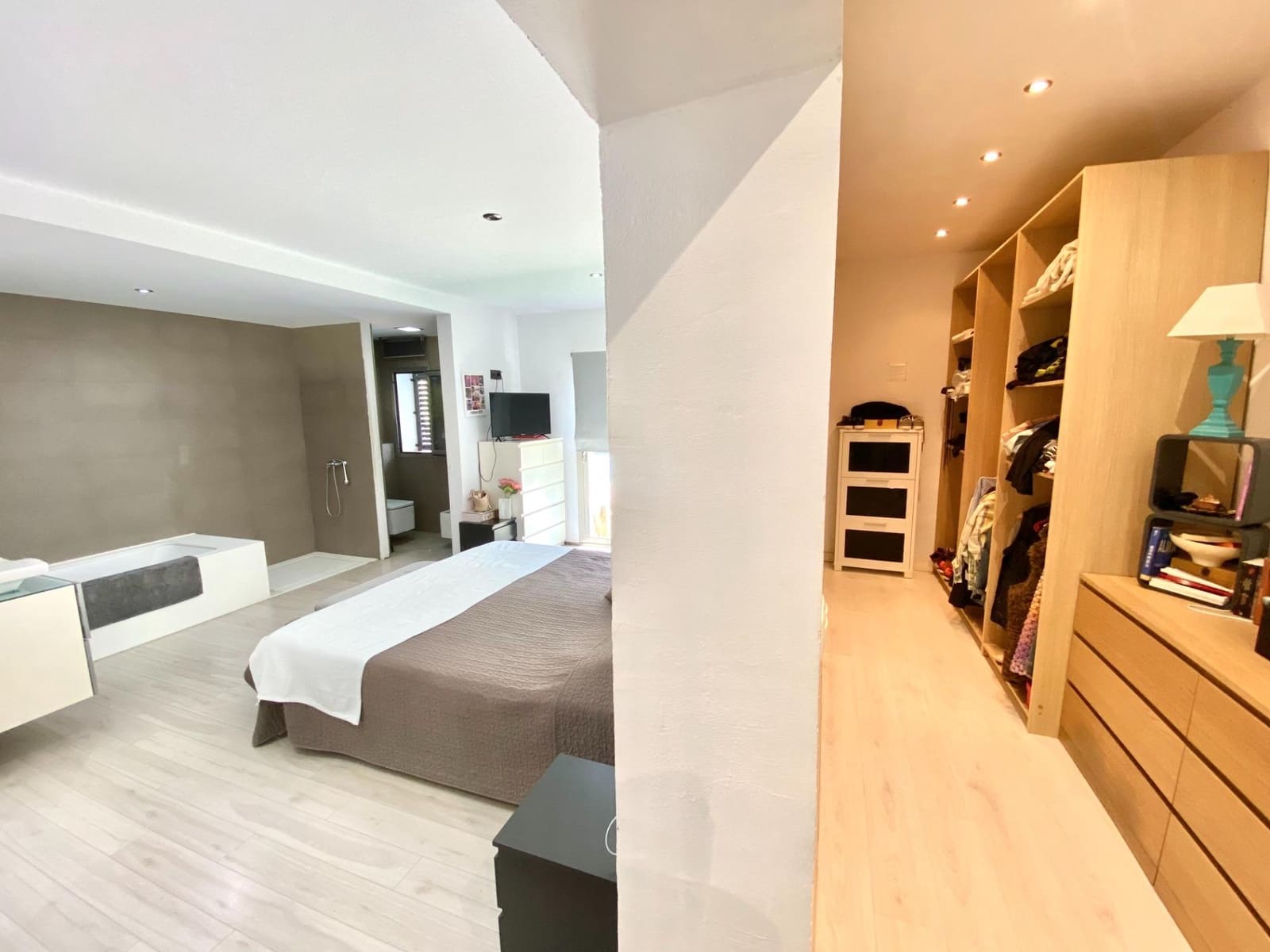 3 soverom Villa til salgs i Palma de Mallorca med svømmebasseng garasje - € 950 000 (Ref: 7789526)