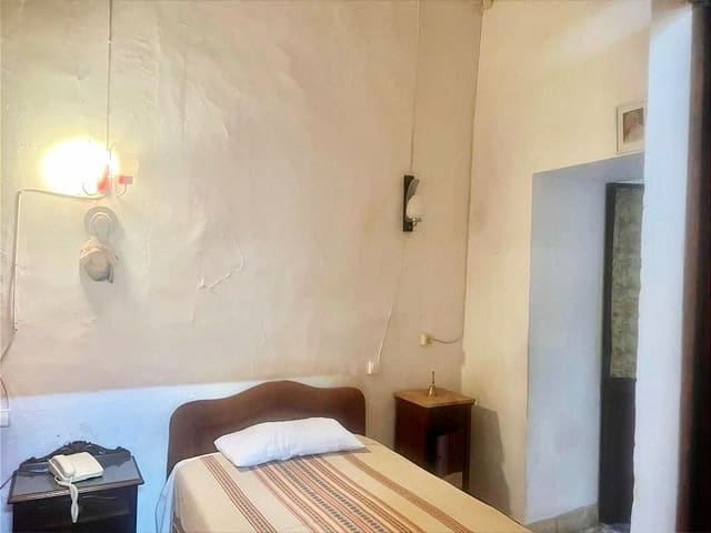 Casa de 6 habitaciones en Campos en venta - 430.000 € (Ref: 8040601)