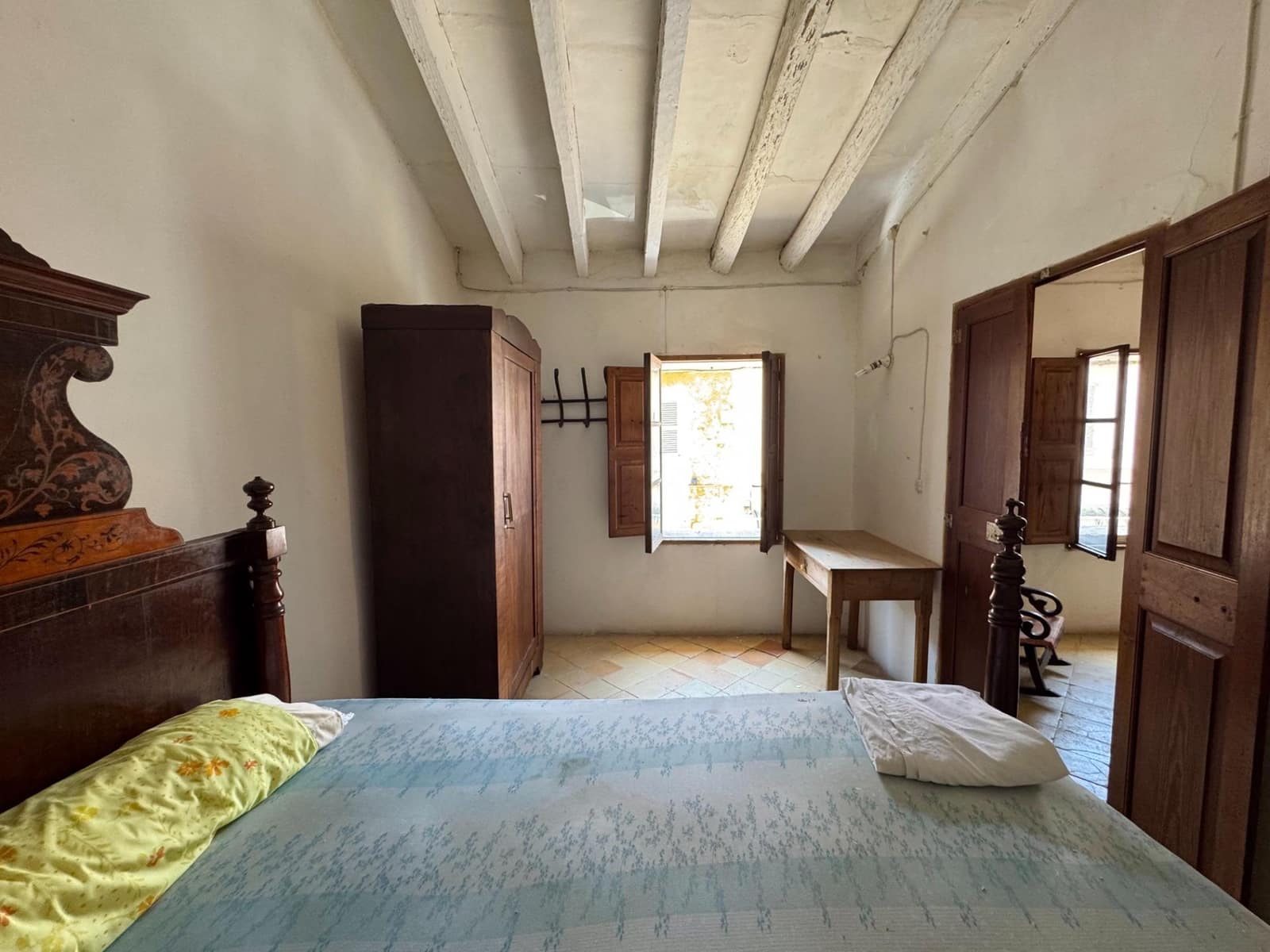 6 bedroom Townhouse for sale in Campos - € 430,000 (Ref: 8040601)