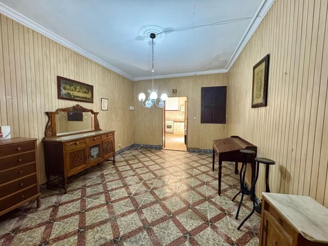 6 makuuhuone Omakotitalo myytävänä paikassa Campos - 410 000 € (Ref: 8040601)