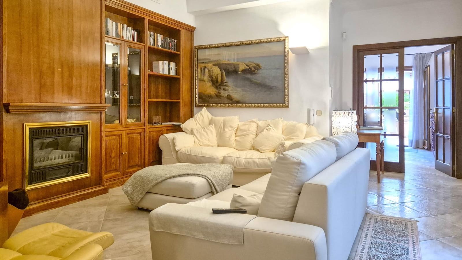 3 bedroom Villa for sale in Llucmajor with garage - € 635,000 (Ref: 8686413)