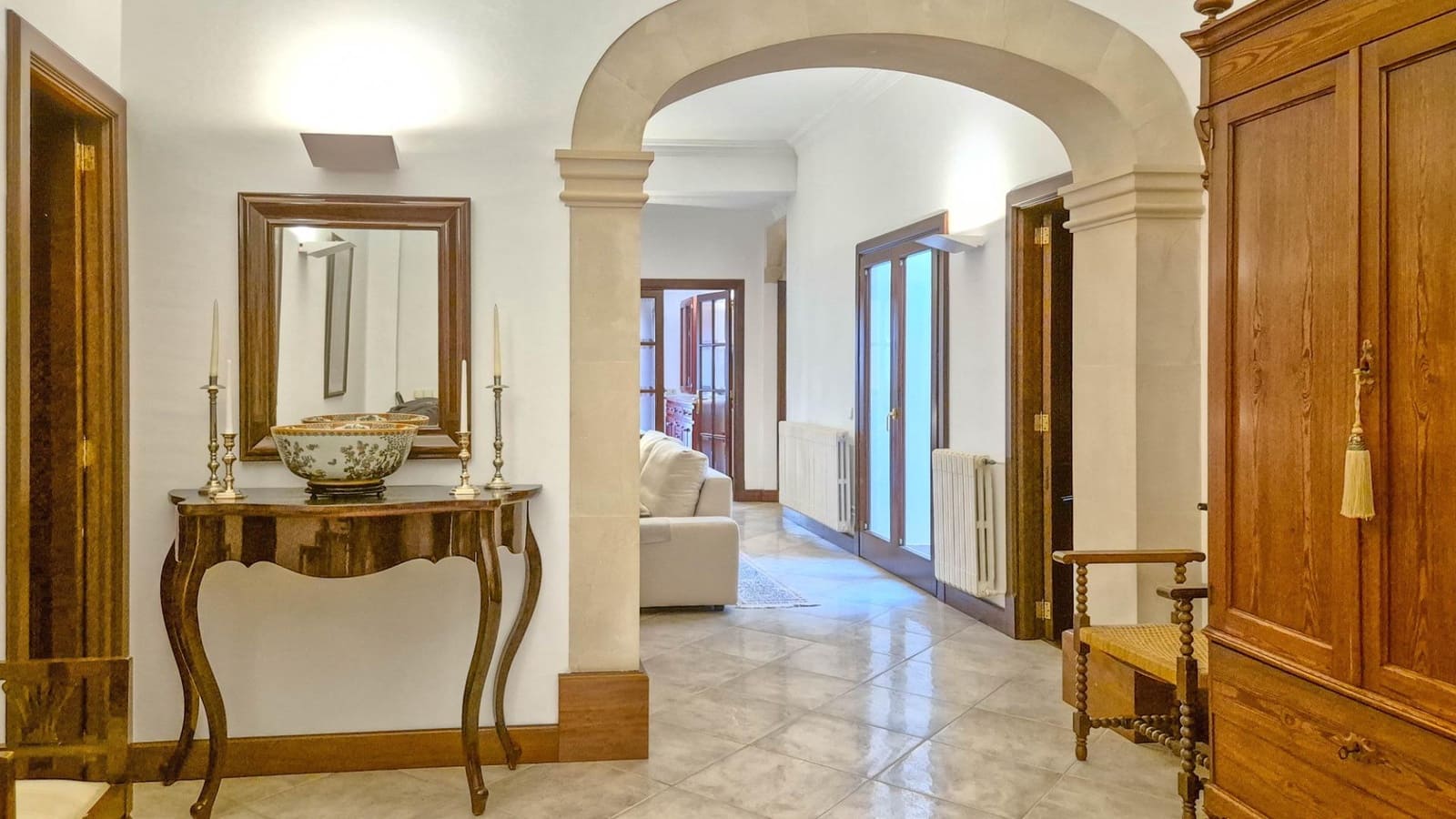 3 Zimmer Villa zu verkaufen in Llucmajor mit Garage - 635.000 € (Ref: 8686413)