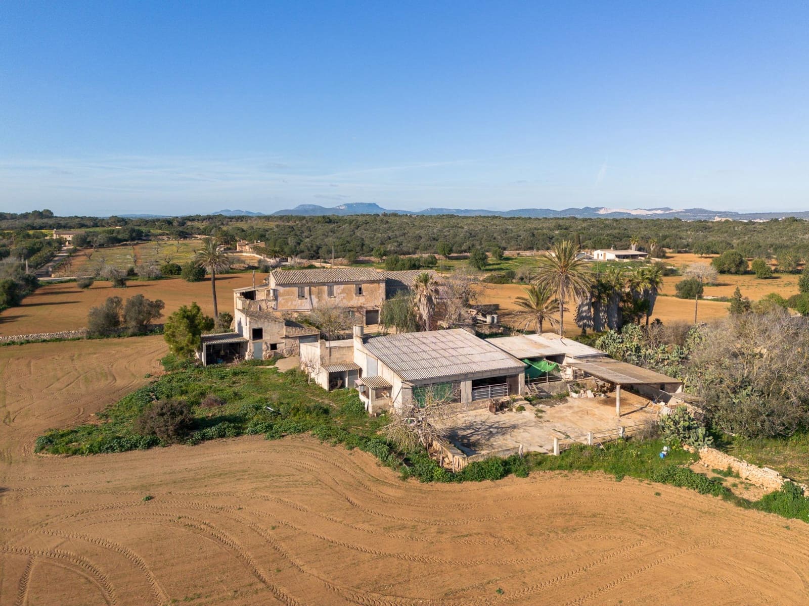 4 soveværelse Finca/Landehus til salg i Campos med garage - € 1.200.000 (Ref: 8757951)