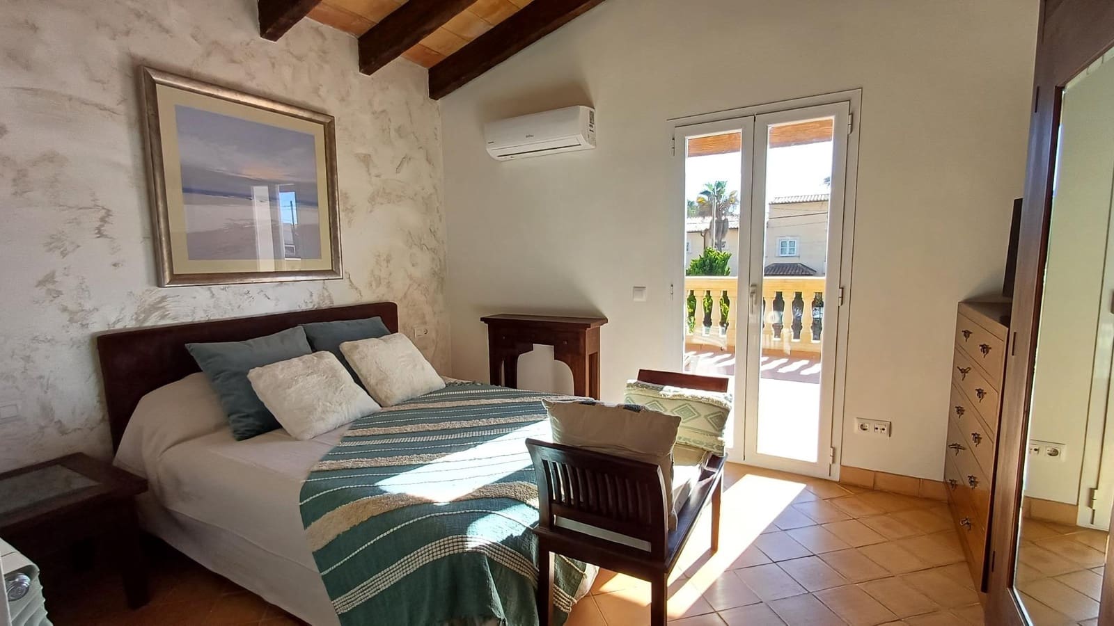 4 bedroom Villa for sale in Cala Pi with pool garage - € 695,000 (Ref: 8806317)