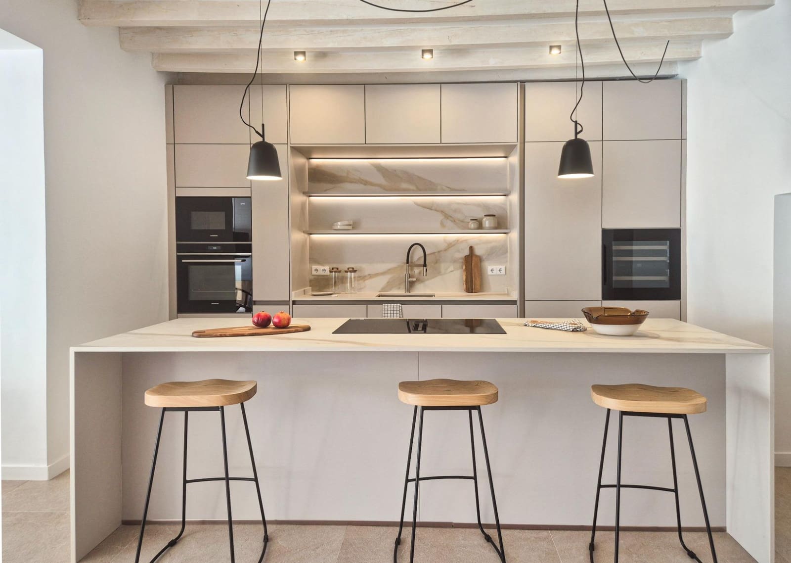 Chalet de 3 habitaciones en Coll d'en Rabassa en venta con piscina garaje - 1.489.900 € (Ref: 8897225)