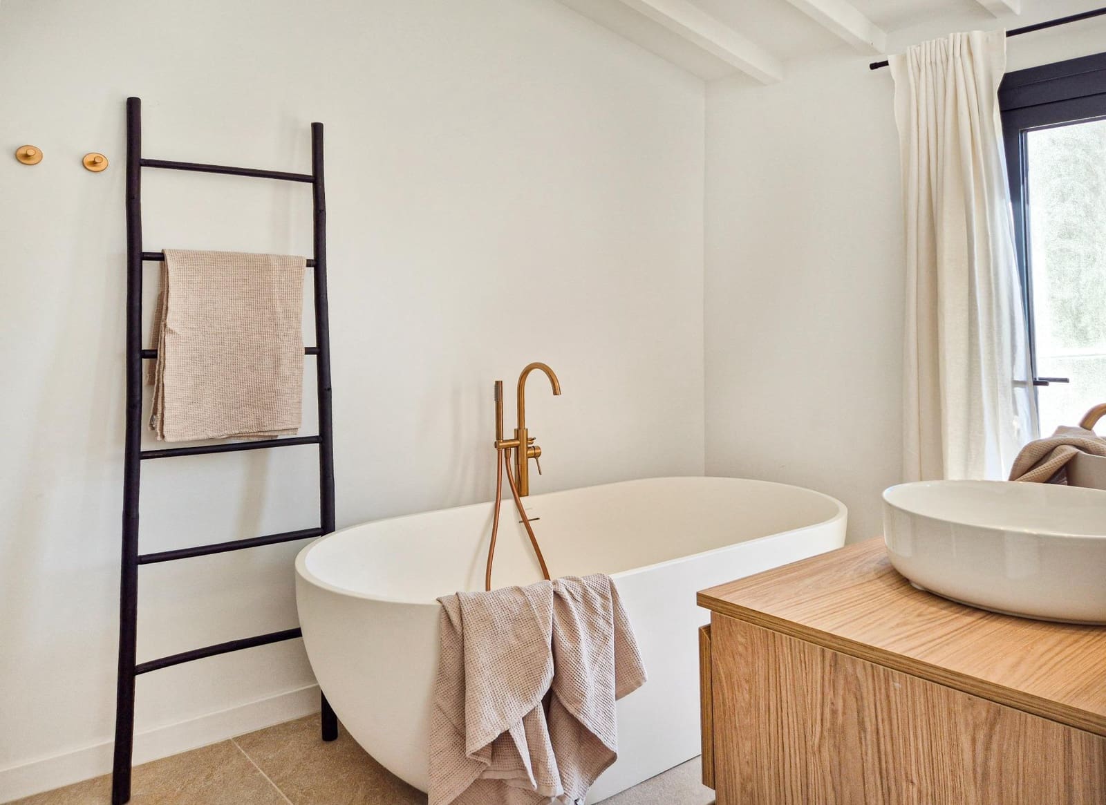 Chalet de 3 habitaciones en Coll d'en Rabassa en venta con piscina garaje - 1.399.000 € (Ref: 8897225)