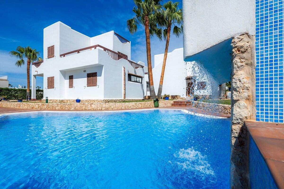 5 chambre Villa/Maison à vendre à Cala d'Or avec piscine garage - 3 250 000 € (Ref: 8936860)