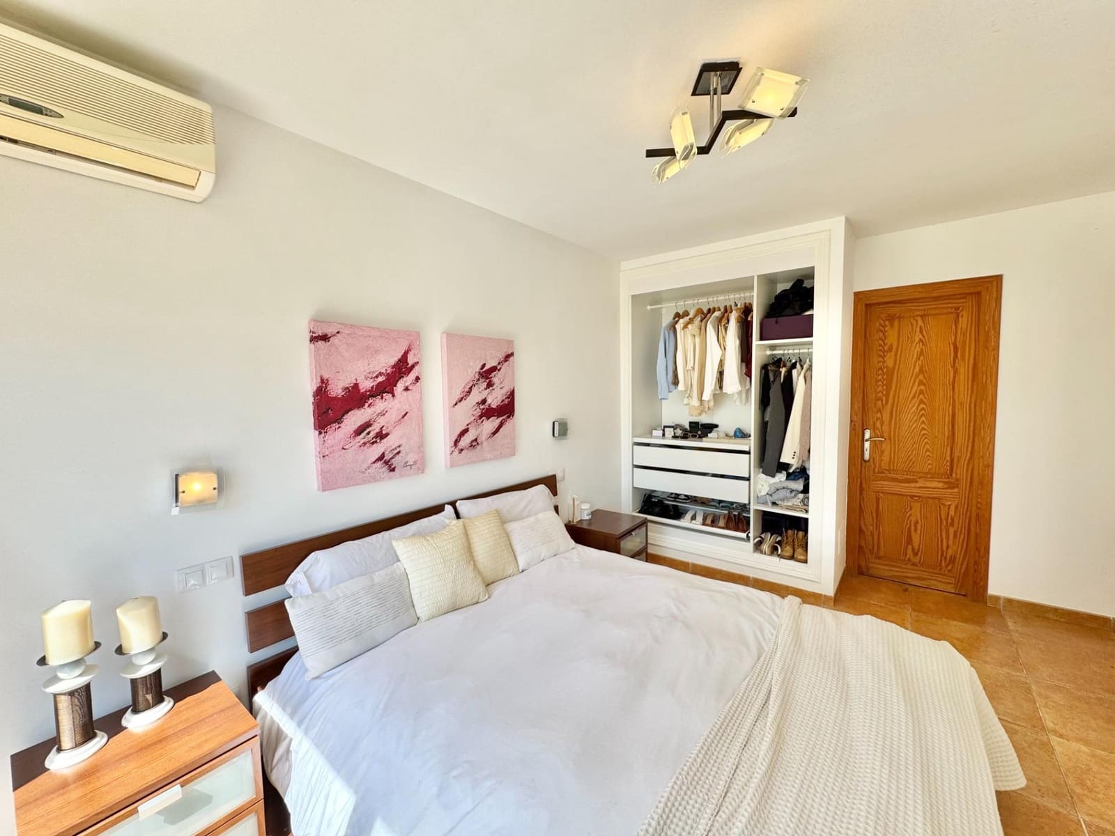 3 bedroom Villa for sale in Llucmajor with pool - € 860,000 (Ref: 8992147)