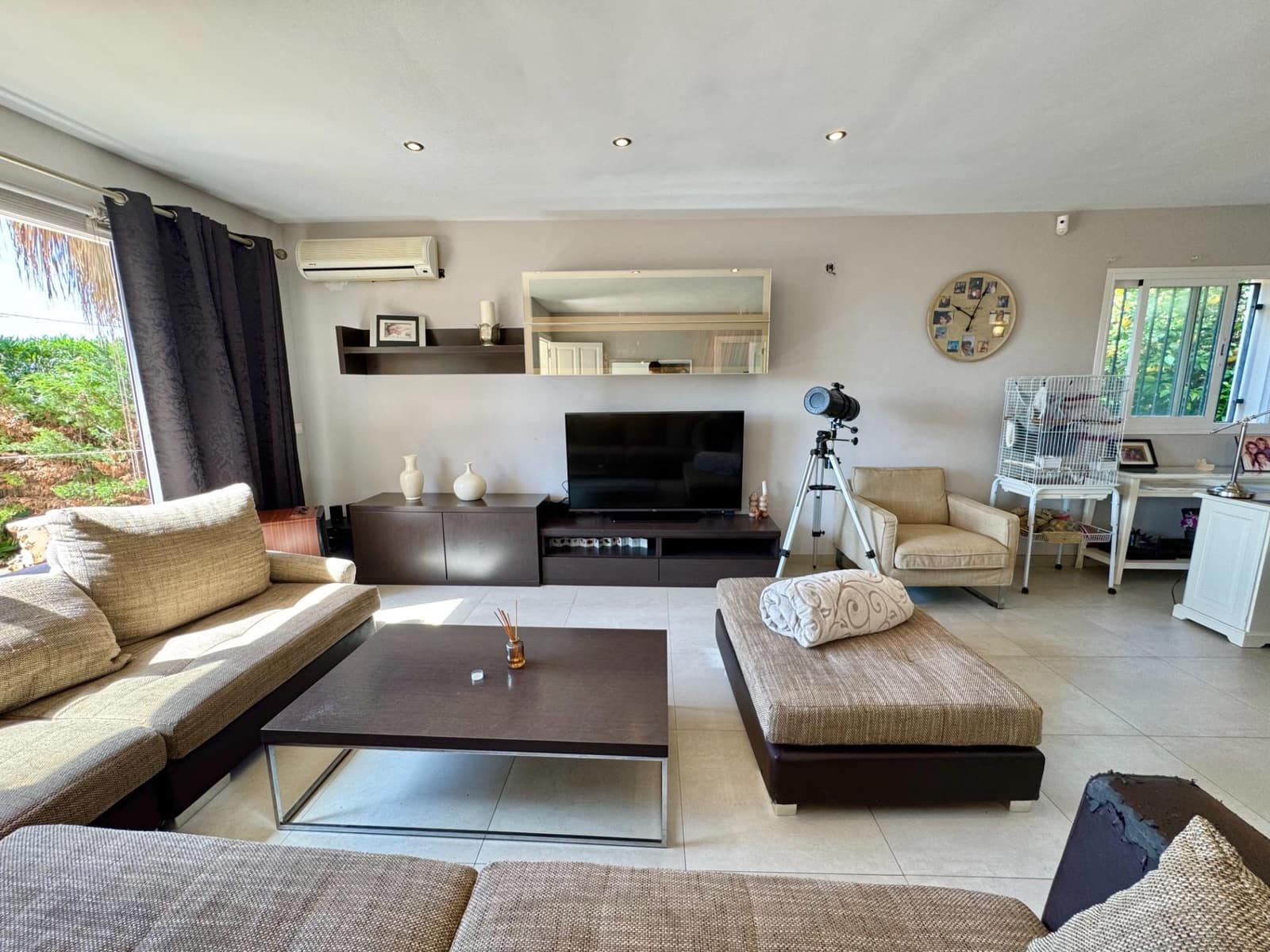 3 bedroom Villa for sale in Llucmajor with pool - € 860,000 (Ref: 8992147)