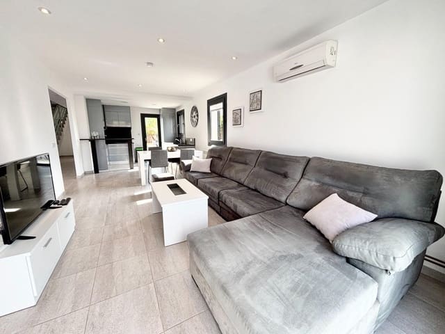 3 soverom Kjedet enebolig til salgs i Cala Pi, Llucmajor - € 699 000 (Ref: 8994089)