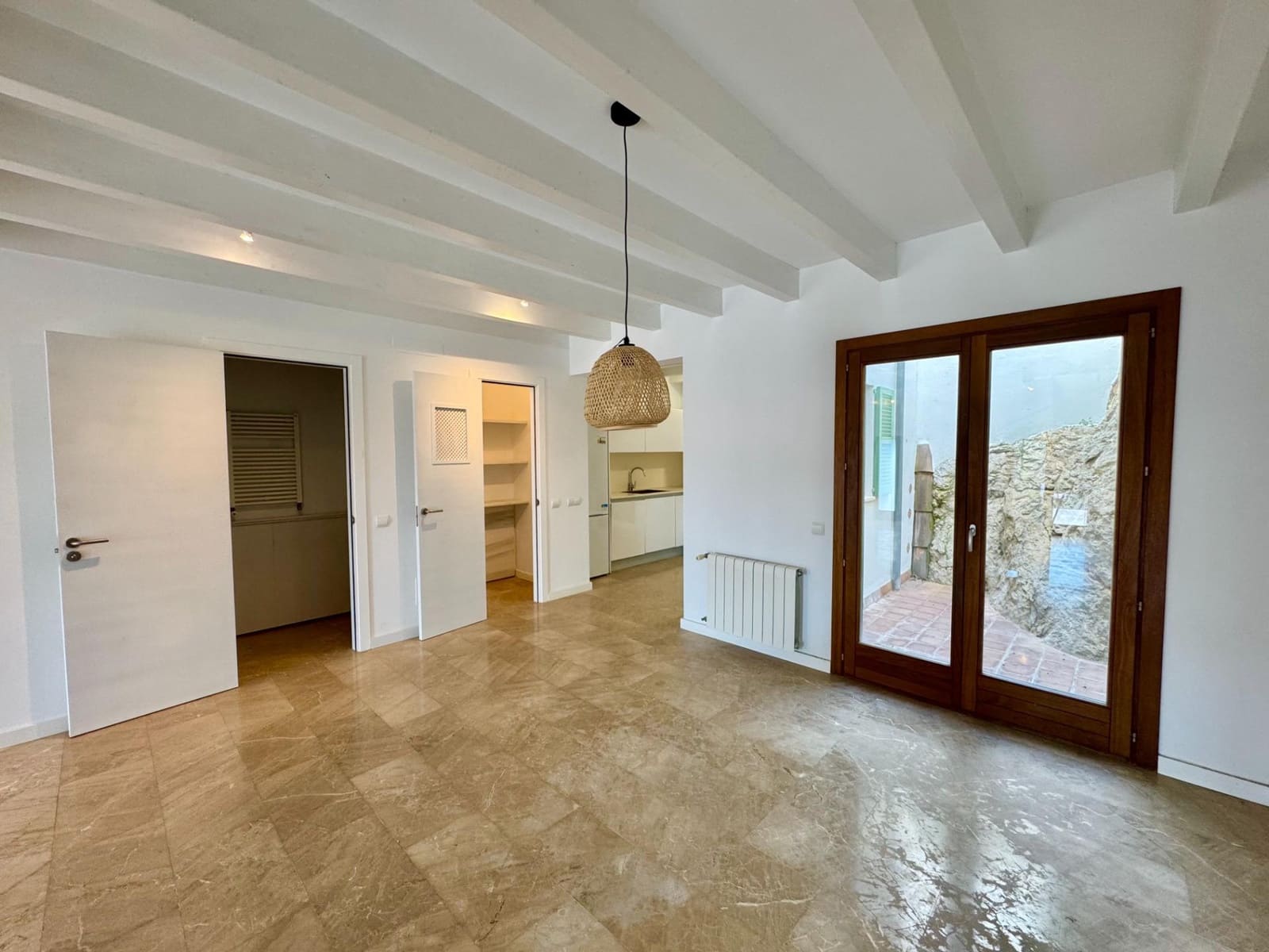 3 soveværelse Rækkehus til salg i Alaro med garage - € 875.000 (Ref: 9020852)