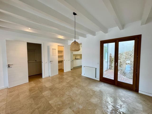 3 quarto Moradia em Banda para venda em Alaró com garagem - 875 000 € (Ref: 9020852)