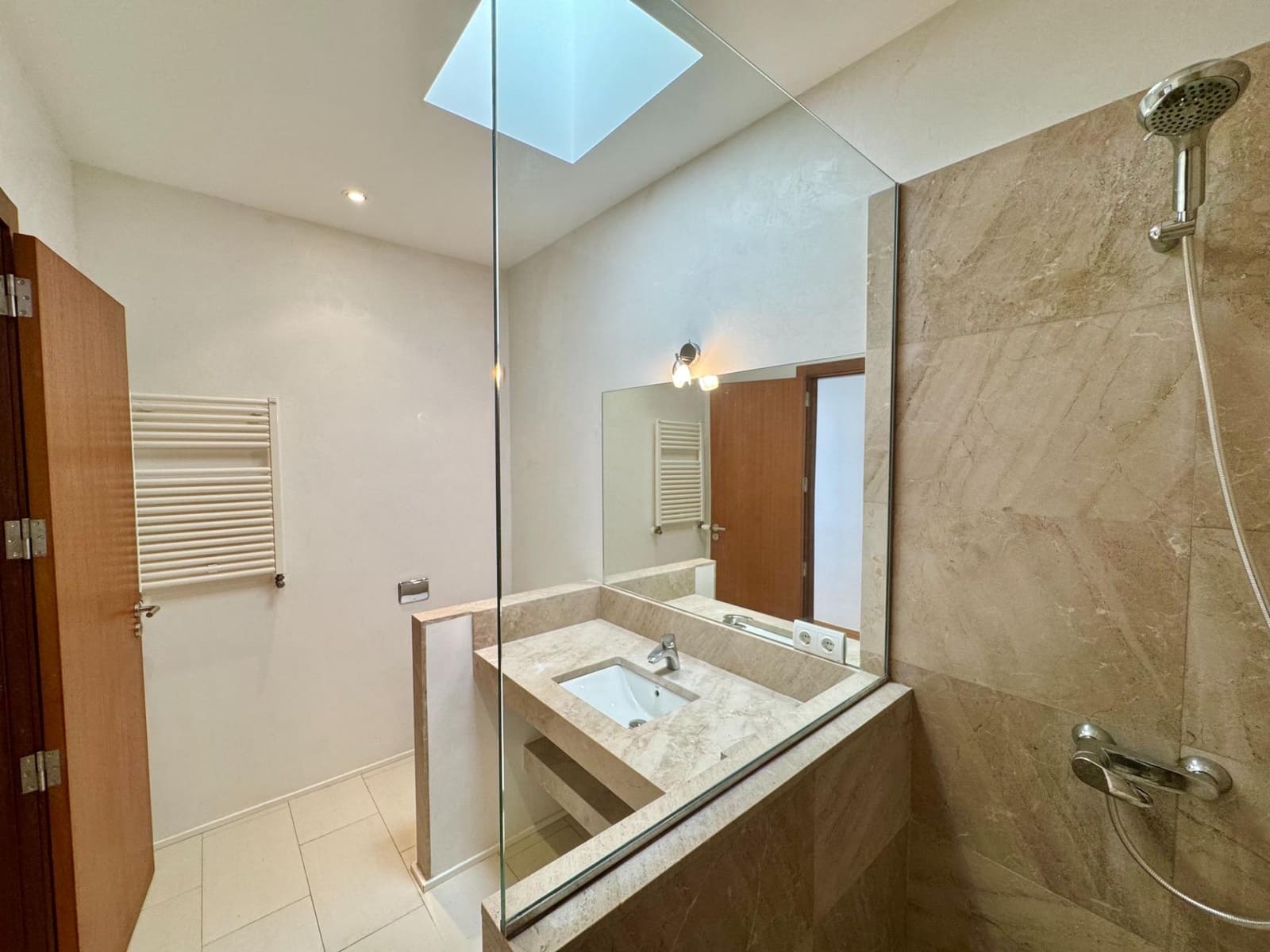 3 sypialnia Dom szeregowy na sprzedaż w Alaro z garażem - 875 000 € (Ref: 9020852)