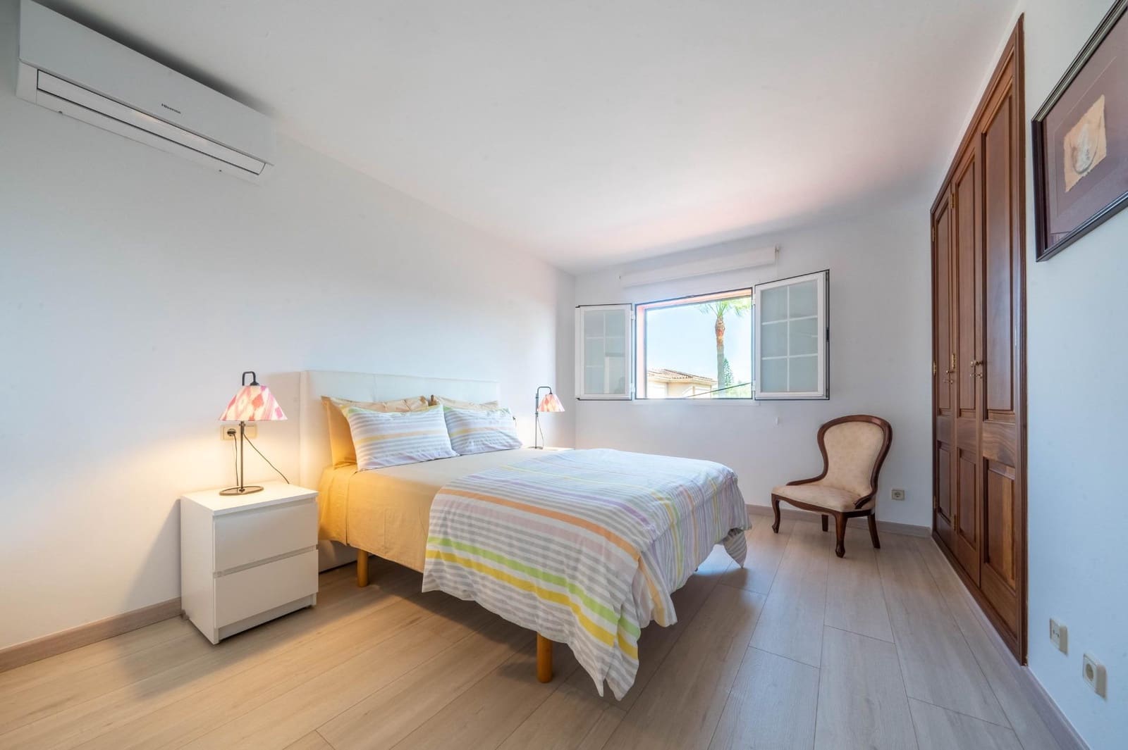 4 sypialnia Willa na sprzedaż w Sa Cabaneta / La Cabaneta z basenem garażem - 1 295 000 € (Ref: 9104585)