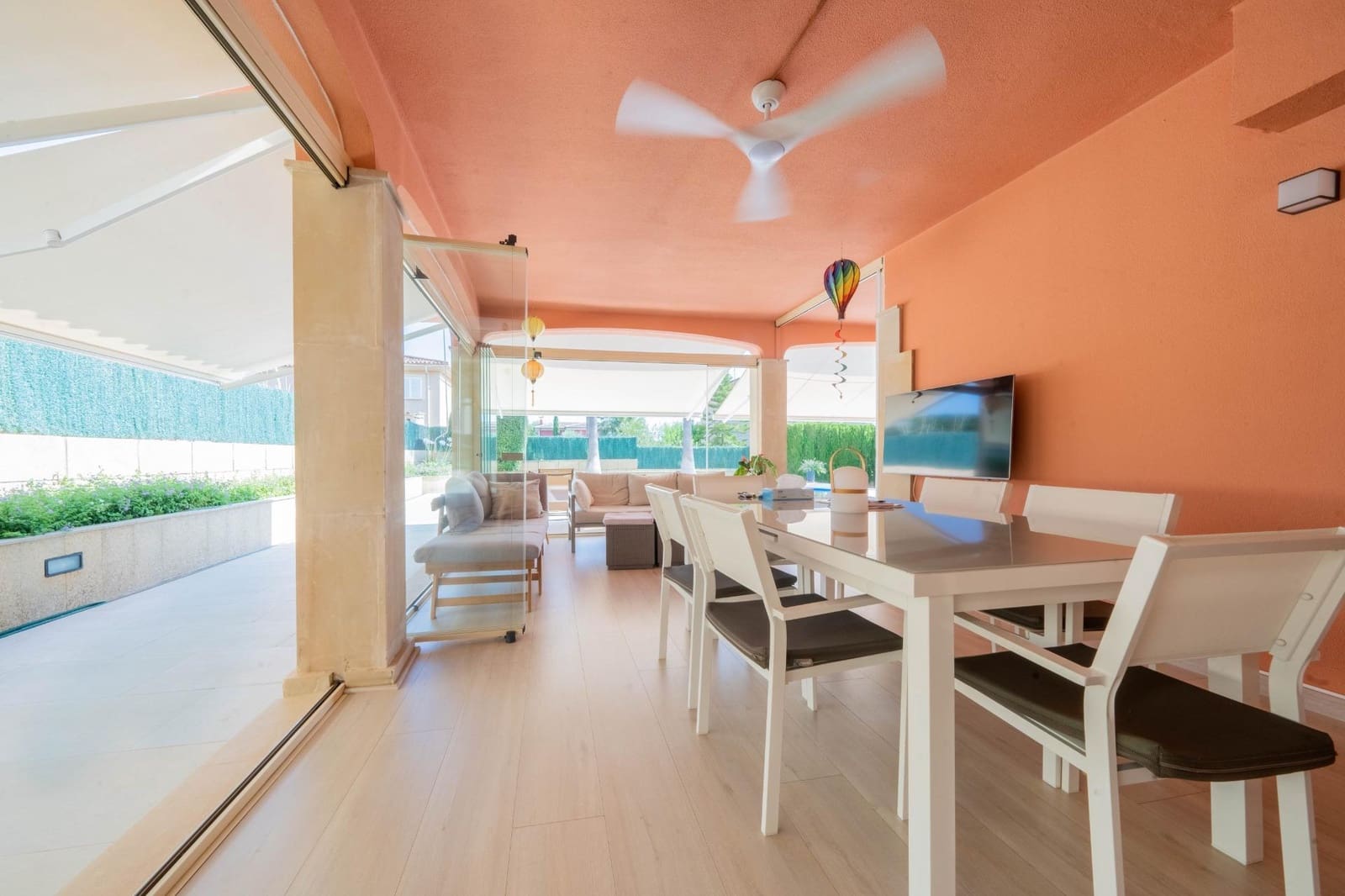 4 sypialnia Willa na sprzedaż w Sa Cabaneta / La Cabaneta z basenem garażem - 1 295 000 € (Ref: 9104585)