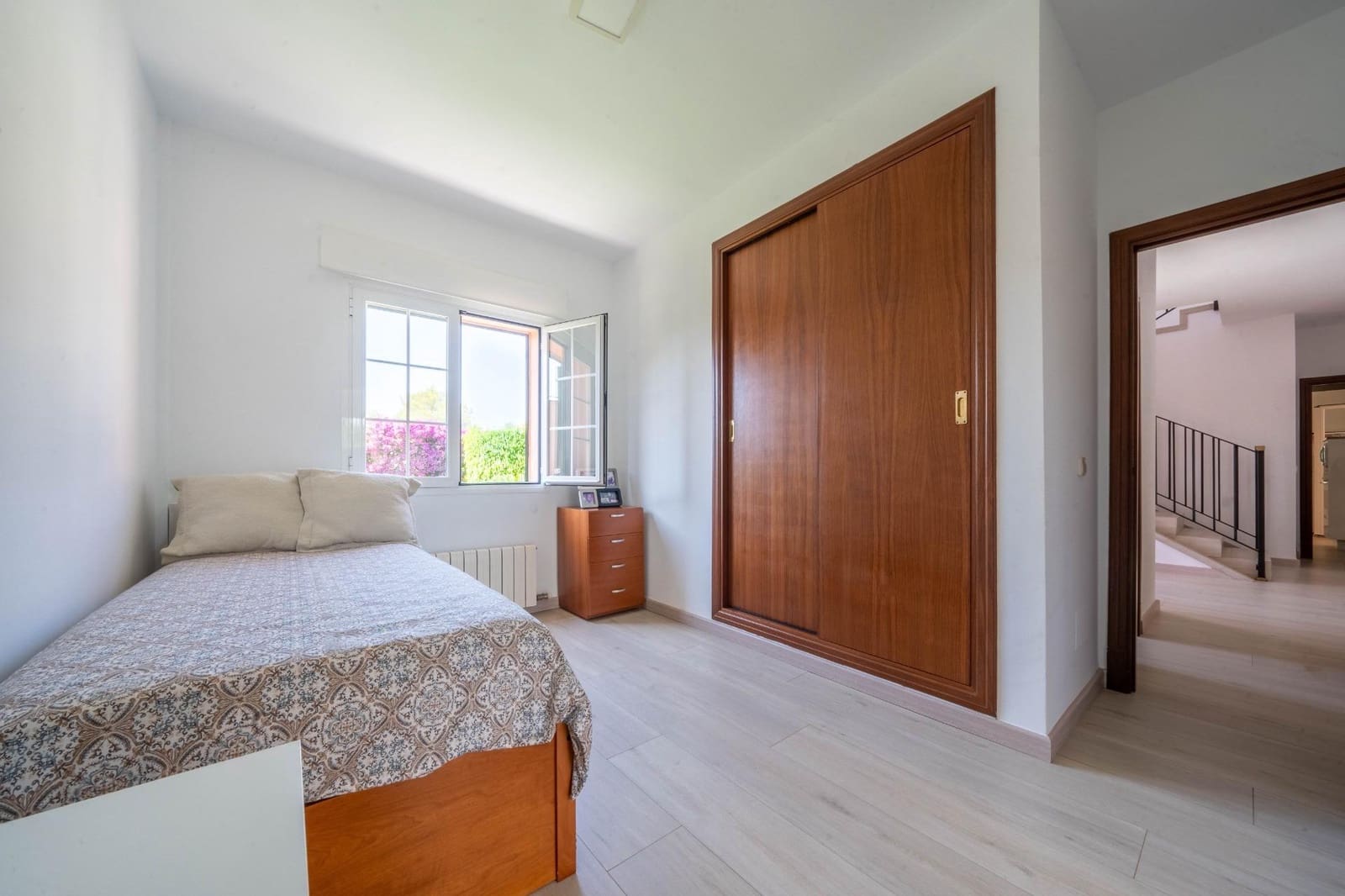 4 bedroom Villa for sale in Sa Cabaneta / La Cabaneta with pool garage - € 1,295,000 (Ref: 9104585)