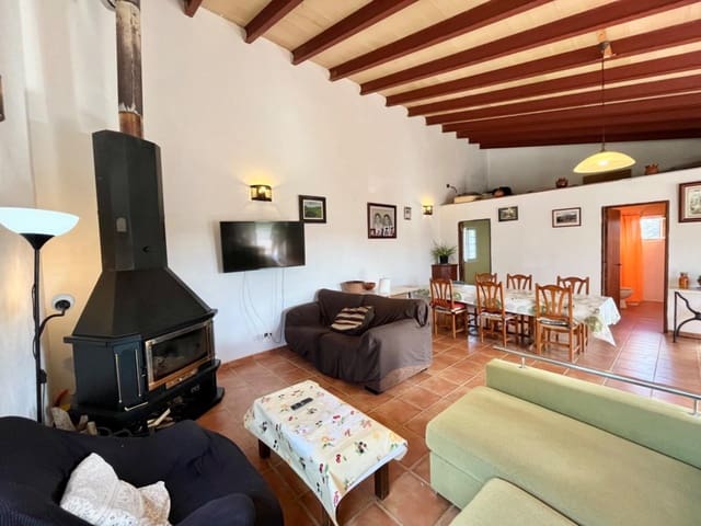 2 sypialnia Finka/Dom wiejski na sprzedaż w Campos z basenem garażem - 365 000 € (Ref: 9134315)