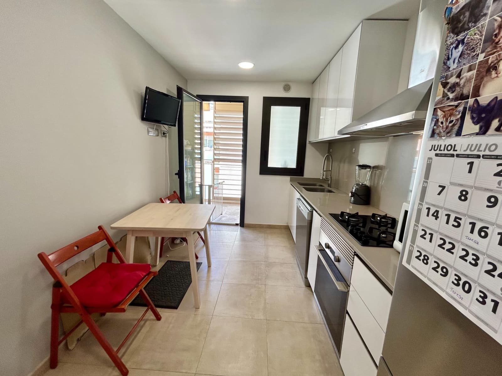 2 bedroom Flat for sale in Palma de Mallorca - € 370,000 (Ref: 9157932)