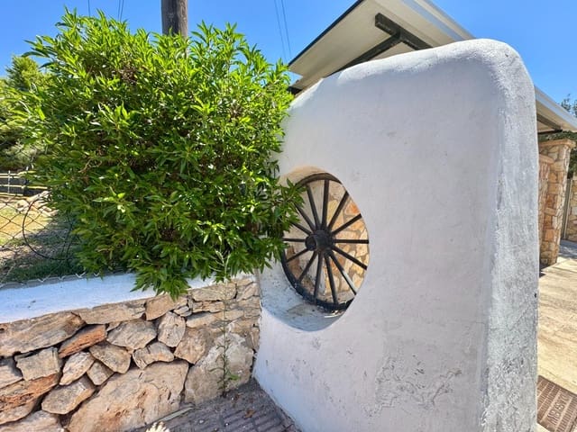 2 soverom Villa til salgs i Cala d'Or, Santanyí med svømmebasseng garasje - € 698 000 (Ref: 9162200)