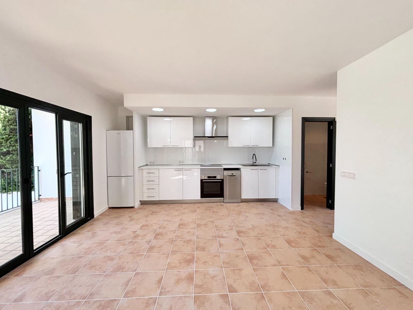 2 bedroom Semi-detached Villa for sale in Llucmajor - € 495,000 (Ref: 9165708)