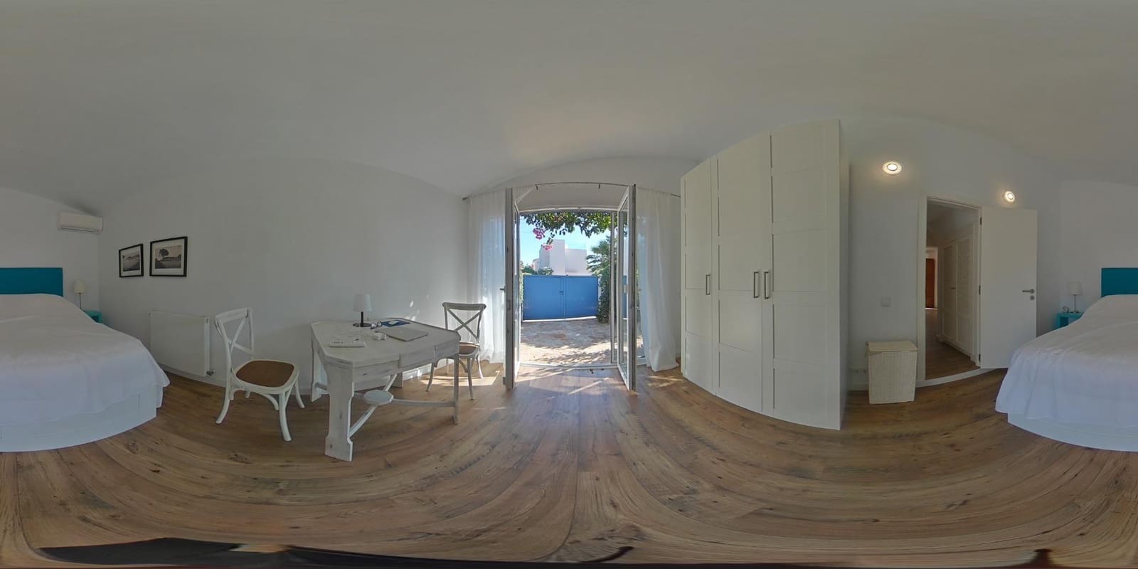 Chalet de 4 habitaciones en Cala Pi en venta con piscina garaje - 1.350.000 € (Ref: 9243362)