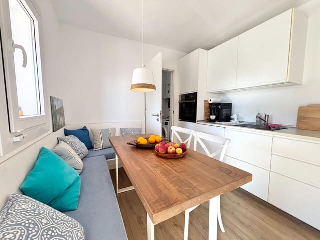 Chalet de 4 habitaciones en Cala Pi, Llucmajor en venta con piscina garaje - 1.350.000 € (Ref: 9243362)