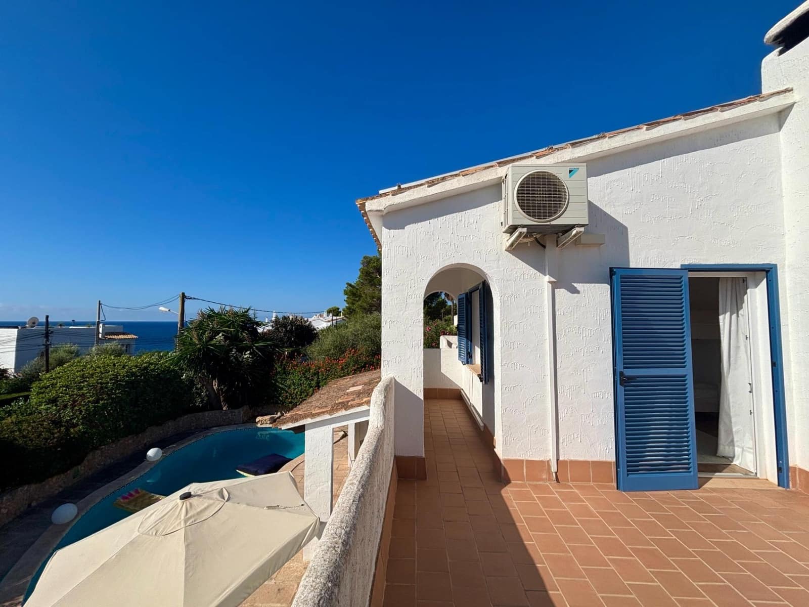 4 bedroom Villa for sale in Cala Pi with pool garage - € 1,350,000 (Ref: 9243362)