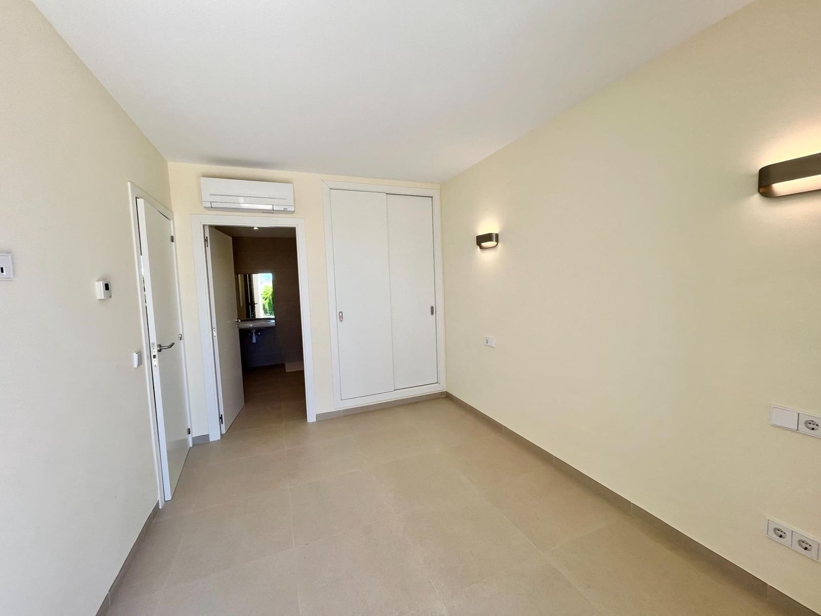 Chalet de 3 habitaciones en Sa Rapita / La Rapita en venta con piscina garaje - 725.000 € (Ref: 9257244)