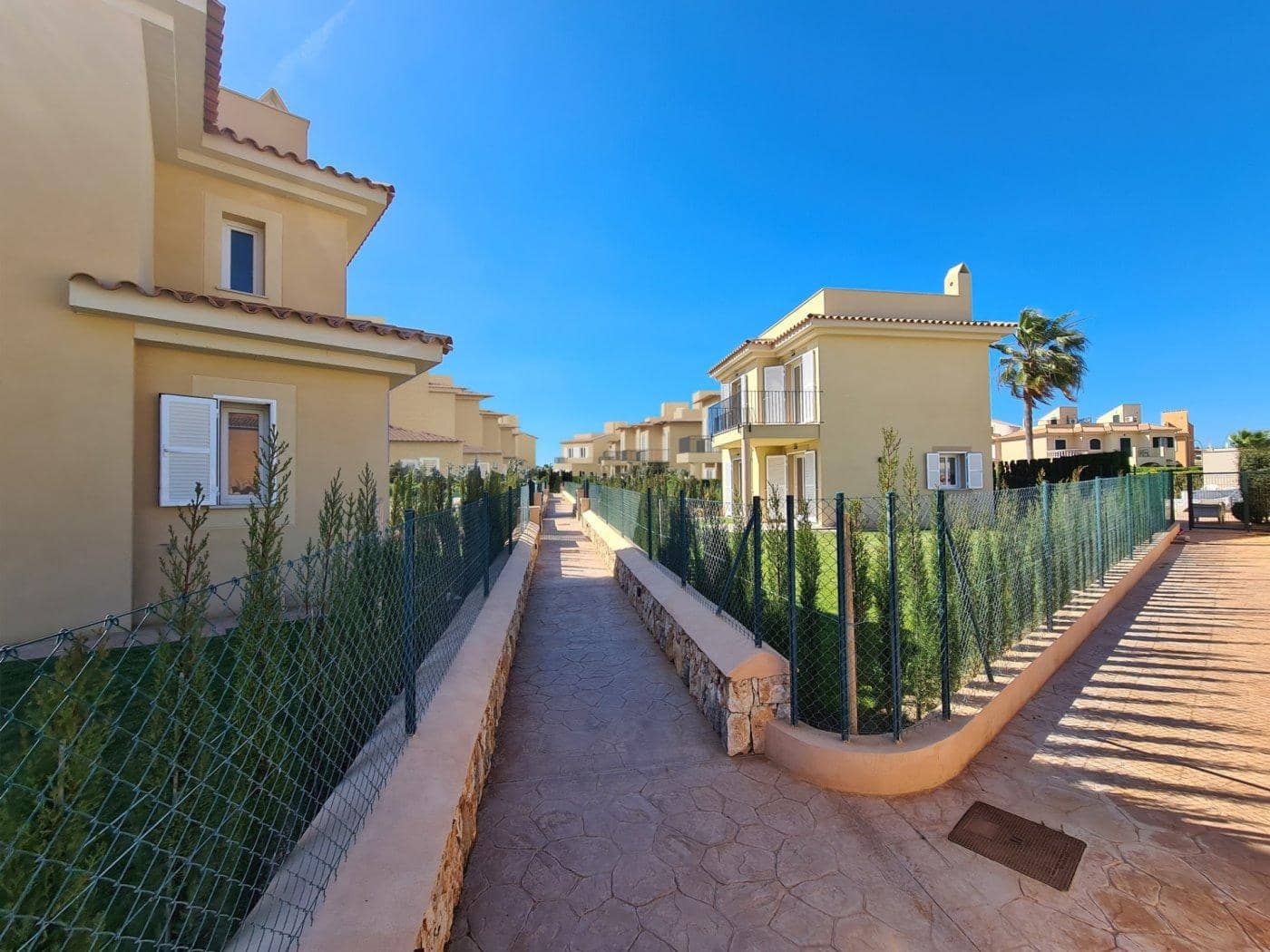 2 bedroom Villa for sale in Sa Rapita / La Rapita with pool garage - € 595,000 (Ref: 9257245)