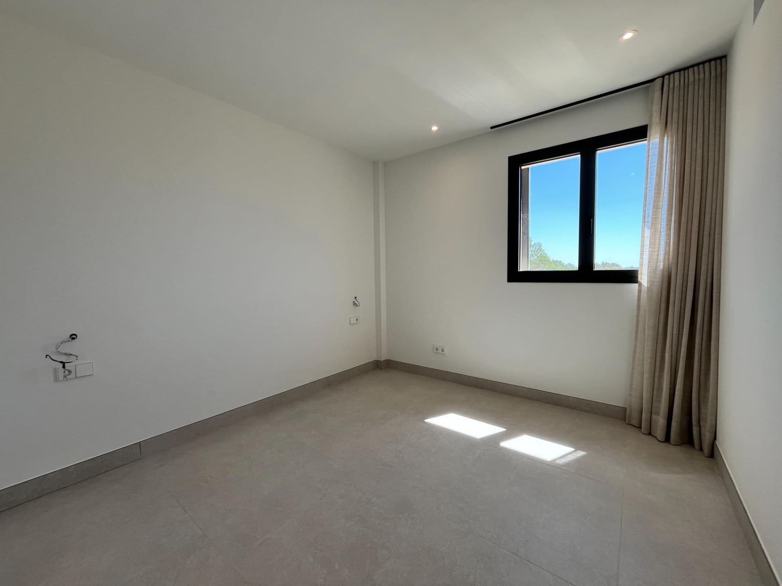 2 bedroom Penthouse for sale in Sa Rapita / La Rapita with pool garage - € 789,000 (Ref: 9262531)
