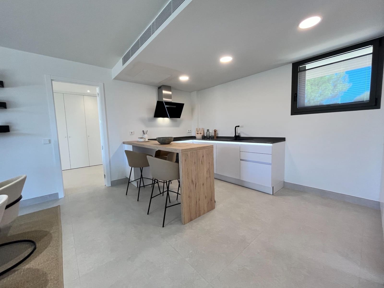 2 bedroom Penthouse for sale in Sa Rapita / La Rapita with pool garage - € 789,000 (Ref: 9262531)