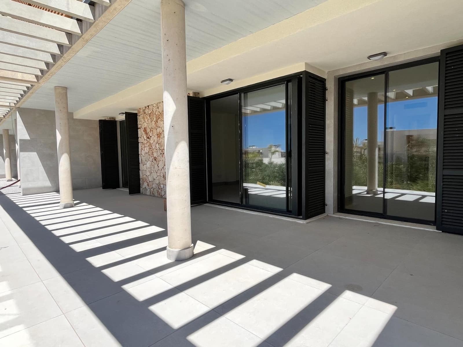 2 bedroom Apartment for sale in Sa Rapita / La Rapita with pool garage - € 729,000 (Ref: 9262533)