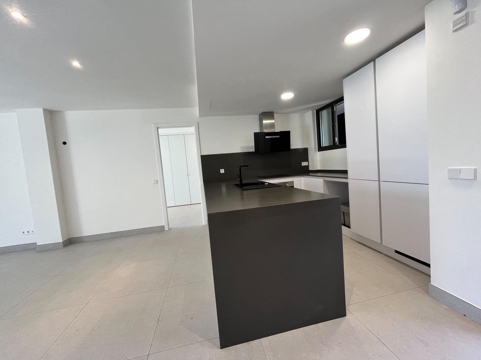 2 bedroom Apartment for sale in Sa Rapita / La Rapita with pool garage - € 729,000 (Ref: 9262533)