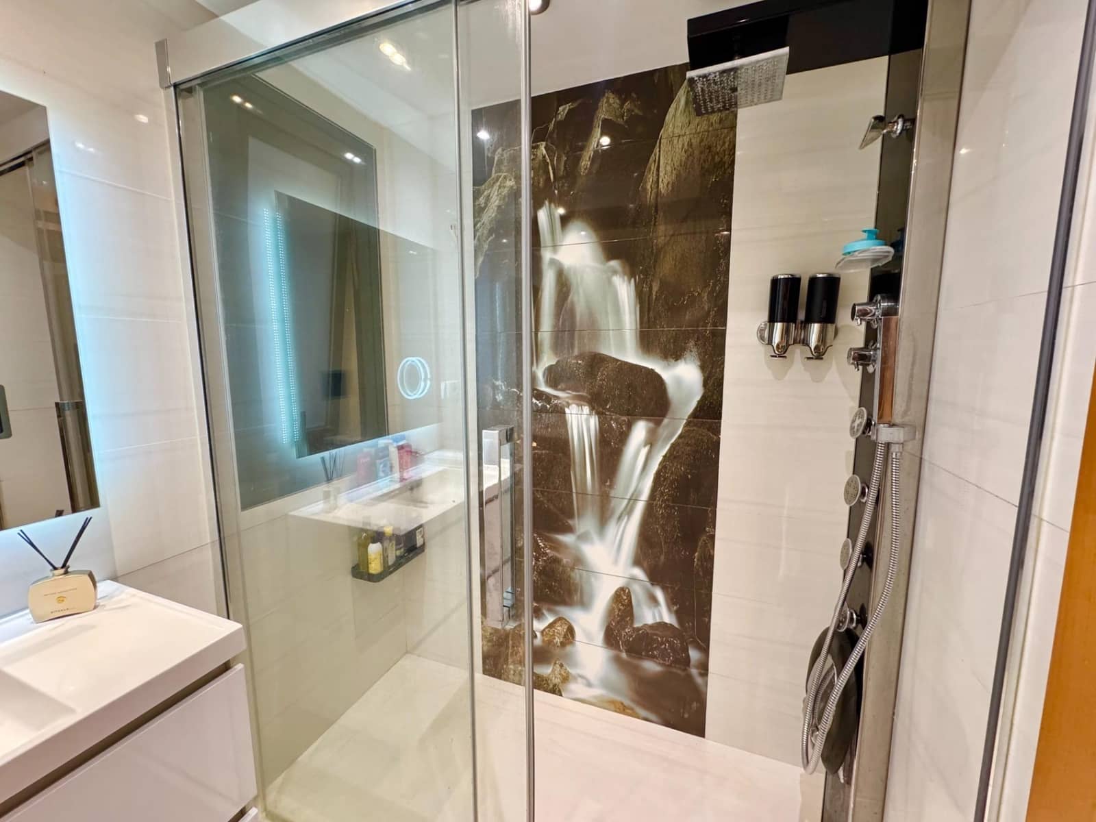 Piso de 2 habitaciones en Palma de Mallorca en venta con piscina garaje - 549.000 € (Ref: 9321855)